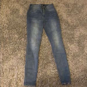 Women’s Express jeans